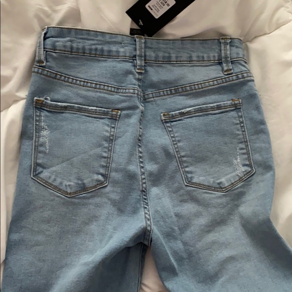 FASHION NOVA JEANS size 7 - Picture 3 of 4